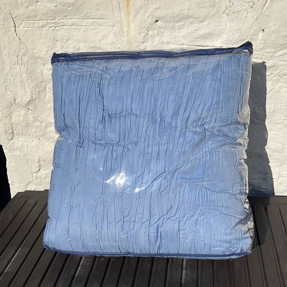 The Big One Bedding Kohls The Big One Blue Crinkle Queen Comforter
